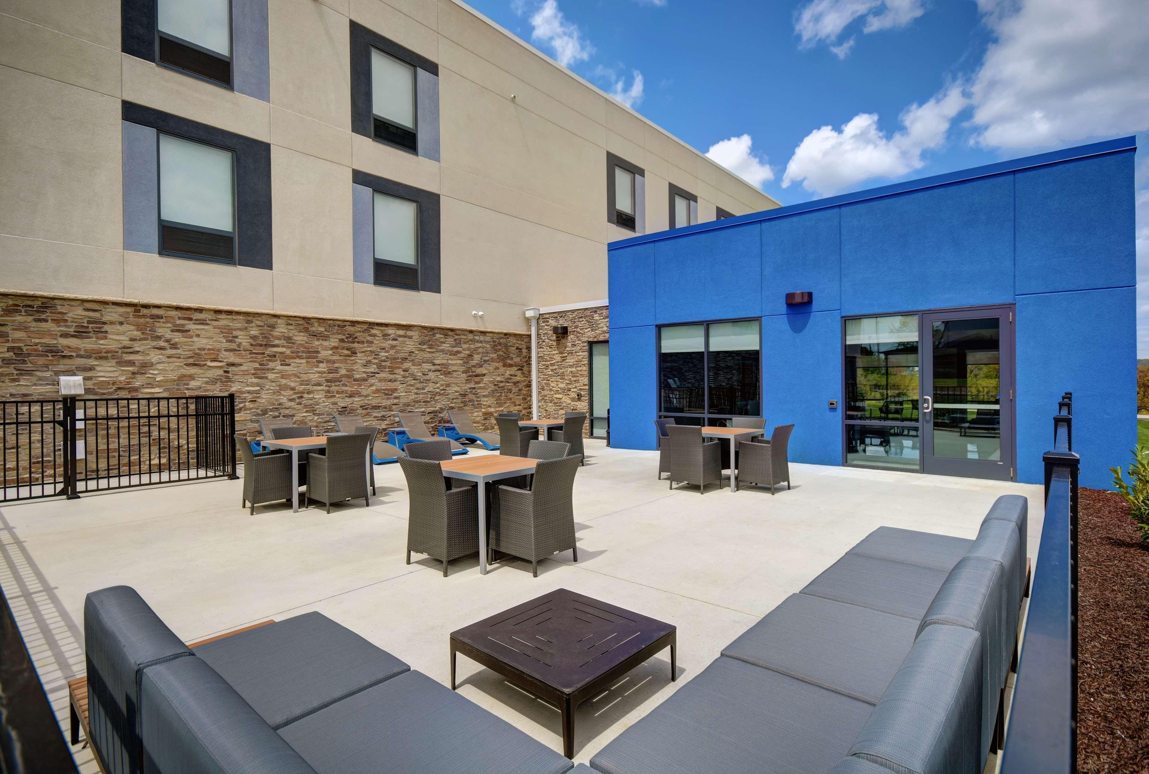 Hampton Cave City, Ky Hotel