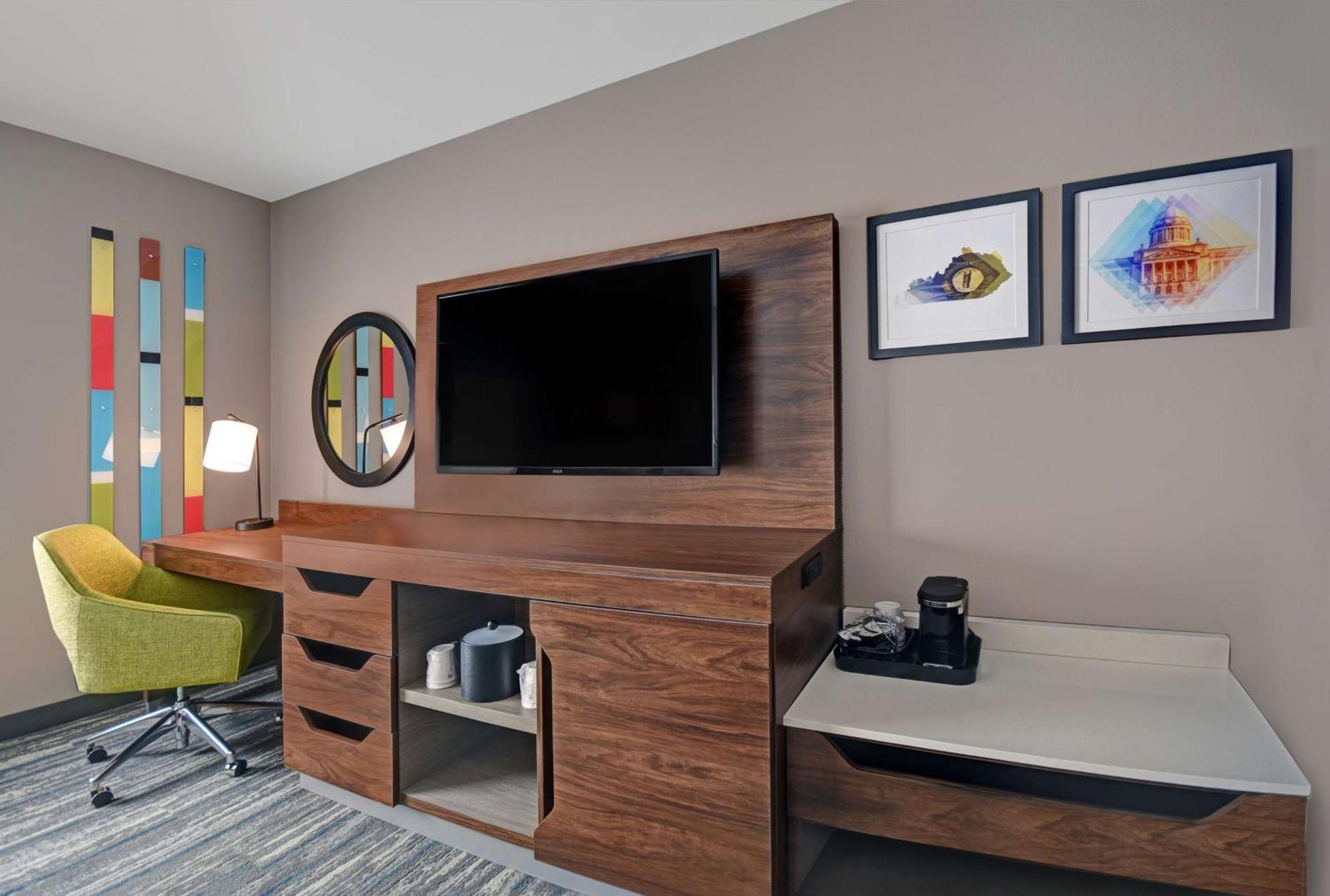 Hotel Hampton Cave City, Ky 3*